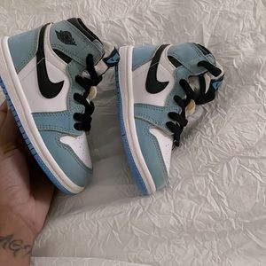 Toddler nike dunks university blue size 7C
